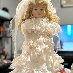 Elegant Wedding Lace Porcelain Doll